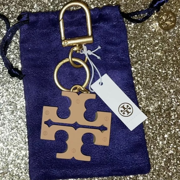 New! Tory Burch Stacked Resin 2 Sided Logo T Keychain/Bag Charm Tan/Shell Pink🎀 - Picture 2 of 12